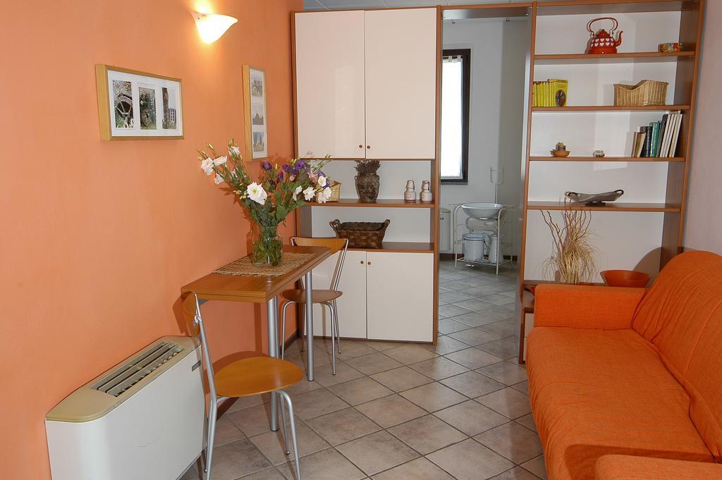 Agriturismo Cascina Nuova Villa วาเลนซา ภายนอก รูปภาพ